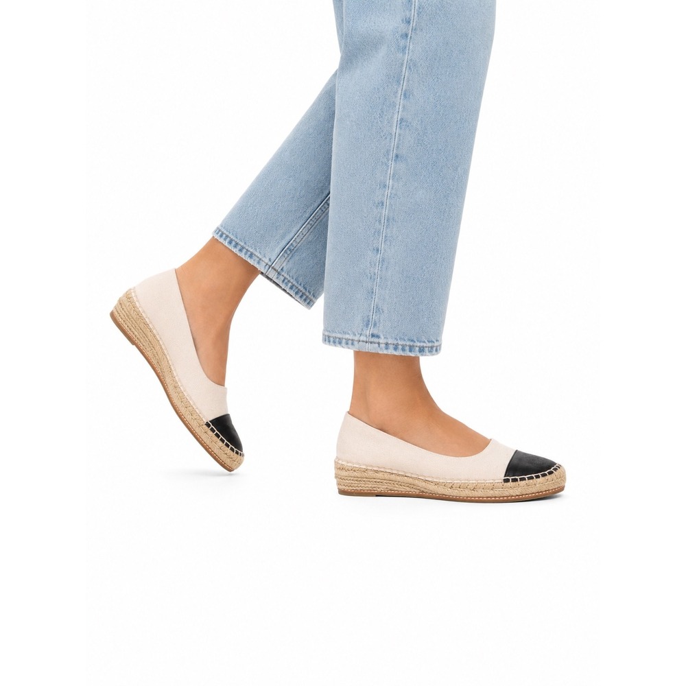 Tory Burch Espadrille Flats Women's 6.5 Beige Canvas Black Toe Cap Slip On Shoes